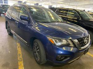 2017 Nissan Pathfinder Platinum