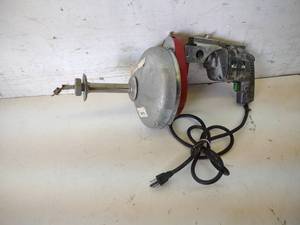 lot 45 image: Power Drain Auger, Works...