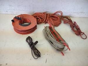 lot 59 image: (5) Extension Cords...