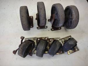 lot 66 image: (8) Casters...