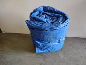 lot 90 image: Big Tarp...