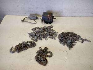 lot 126 image: Assorted Chains & Motor...