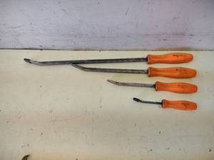 lot 151 image: Snap-On Pry Bar Set...