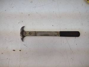 lot 152 image: Snap-On Seal Remover...