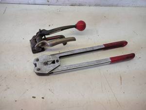 lot 172 image: Banding Tools For 12 Poly...
