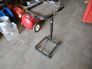 lot 175 image: Rolling Tool Stand...
