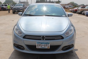lot 4 image: 2013 Dodge Dart Limited