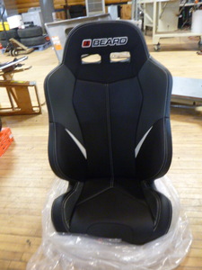 lot 11 image: New Beard UTV Torque Seat