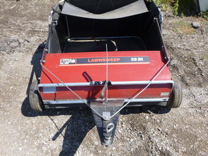 lot 7 image: Agri-Fab Lawn Sweep