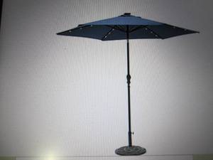 lot 22 image: 9 foot round solar umbrella blue no...