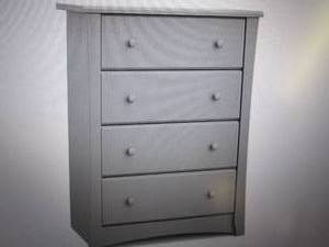 lot 84 image: storkcrafte crescent 4 drawer dress...