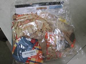 lot 139 image: spooktacular creations scarecrow gi...