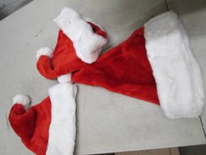 lot 249 image: 3 christmas hats open box ...