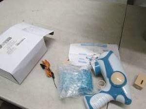 lot 264 image: smoke bubble gun open box  ...