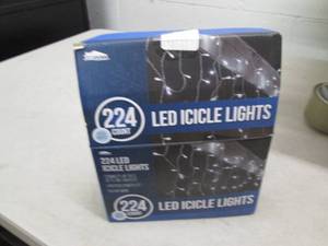 lot 287 image: led icicle lights 224 count powers ...