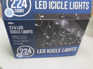 lot 288 image: led icicle lights 224 count powers ...