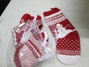 lot 302 image: 6 pack of 18 inch knit stockings ...