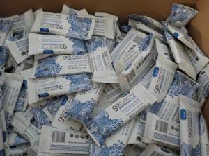 lot 383 image: 74 Gomacro Mini Heartwarming Retrea...