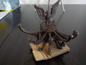 lot 113 image: Cast Iron Eagle Wall Hook...