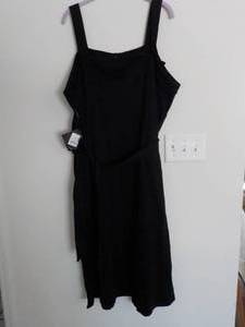lot 178 image: Womens Clothing size 1 XL...