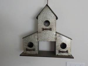 lot 198 image: Metal 3 Hole Birdhouse with License...