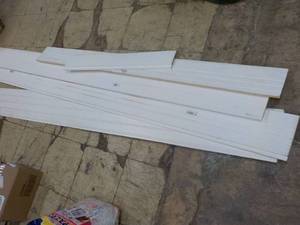 lot 218 image: Shiplap Pieces- great for crafts...