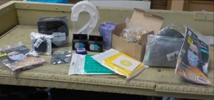 lot 320 image: Misc. Lot- see all pictures...