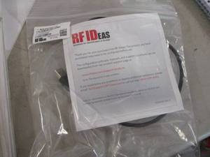 lot 29 image: RFIDEAS Wave ID USB Reader retail ...