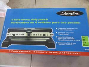 lot 54 image: Swingline 4 Hold Heavy Duty Puncher...