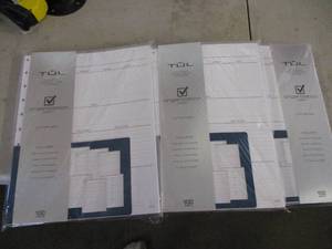 lot 90 image: 3 pack of TUL Organizers...