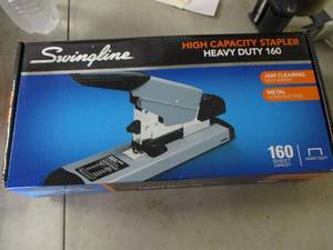 lot 250 image: Swingline High Capacity Heavy Duty ...