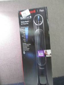 lot 6 image: Honeywell QuietSet 8-Speed Whole Ro...