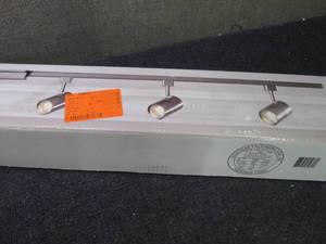 lot 96 image: Hampton Bay 4-ft. 3-Light Brushed N...