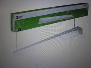 lot 100 image: Commercial Electric 4 ft. 64-Watt E...