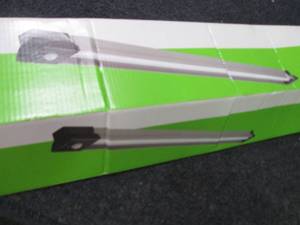 lot 110 image: Commercial Electric 40 in. 64-Watt ...