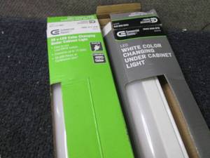 lot 113 image: 2 Under Cabinet Lights...