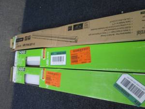 lot 114 image: 3 Assorted 24 inch Lighting Product...