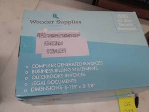 lot 223 image: 3- 600 ct pk #9 Self Seal Double W...