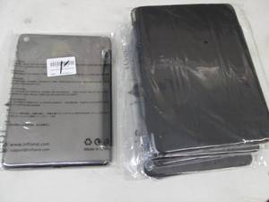 lot 226 image: 8 iPad 9.7 Cases...