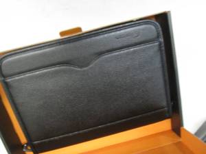 lot 233 image: iPad RooCase...
