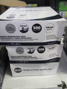 lot 251 image: 3 - 500 ctpk Double Window Self Se...