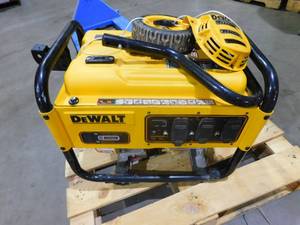 DEWALT 4,000-Watt Gasoline Powered Manual Start Portable Generator