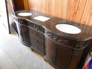 Chelsea 72 in. W Double Bath Vanity in Antique Cherry with Granite Vanity Top in Black