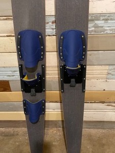 Vintage Den M Skis