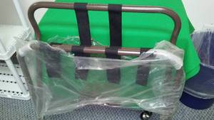 lot 144 image: Luggage stand