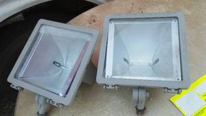 lot 215 image: (8) Hardwired electric lights