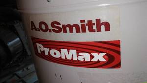 lot 218 image: 40 Gallon gas water heater