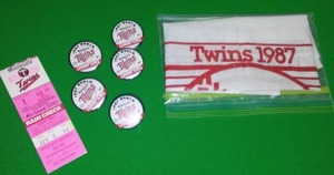 lot 183 image: Minnesota Twins World series 1987