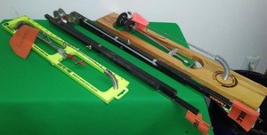 lot 258 image: Ice fishing tip ups. (4)