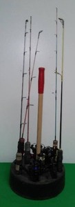 lot 261 image: Ice fishing Caddy, 5 poles, 4 reels.